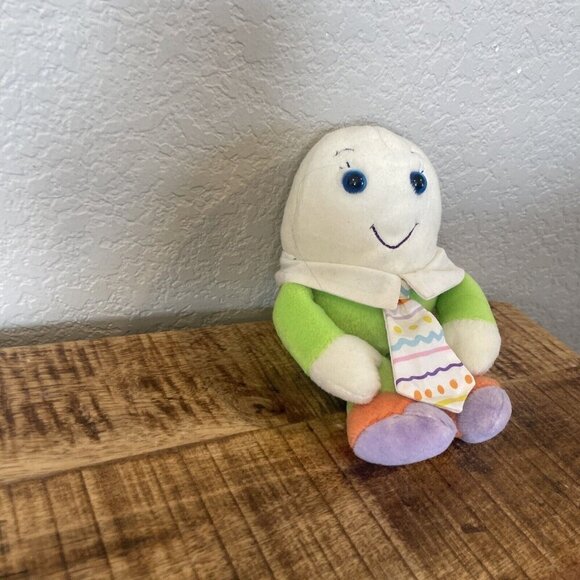 Commonwealth Humpty Dumpty Plush 8" Doll Mother Goose Nursery Target Stuffed Toy - Picture 4 of 8